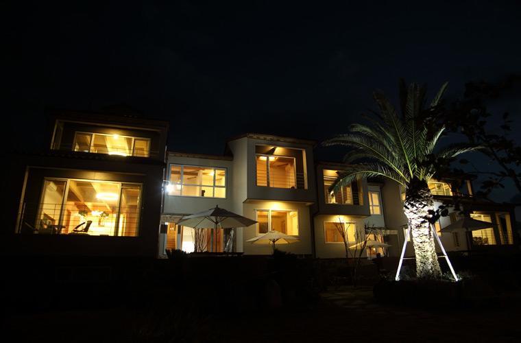 Jeju Lake Pension Exterior photo